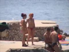 Bunch of curvy naked women got caught on my camera